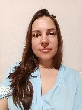 Snapshot of She-Moon chatting on 25, 5, 2026 She-Moon online show from 25, 5, 2026