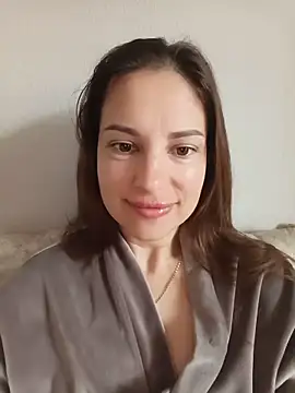 Snapshot of She-Moon chatting on 3, 6, 2026 She-Moon online show from 3, 6, 2026