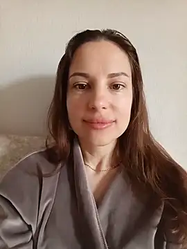 Snapshot of She-Moon chatting on 24, 5, 2026 She-Moon online show from 24, 5, 2026