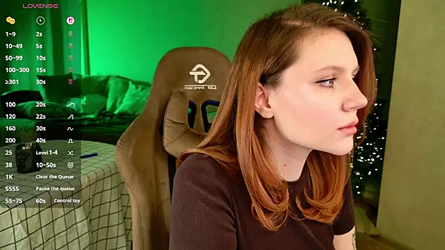 YouHoldMe online show from 14, 2, 2026