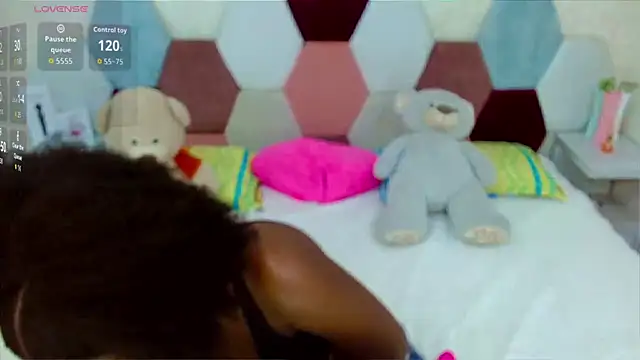 sabriana smith1 online show from 22, 4, 2026