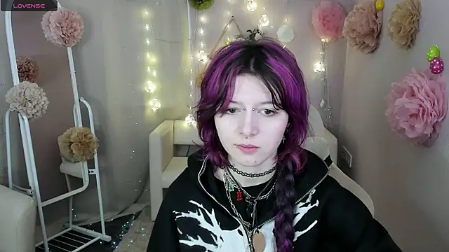 Ashley Veil online show from 29, 5, 2026