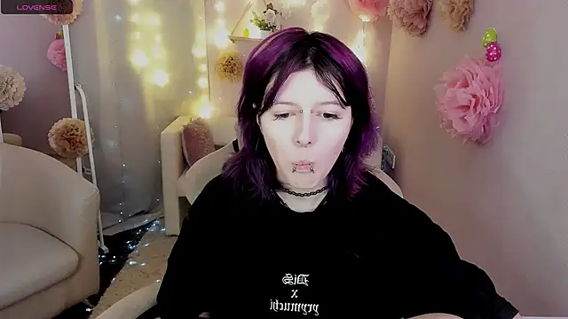 Ashley Veil online show from 25, 4, 2026