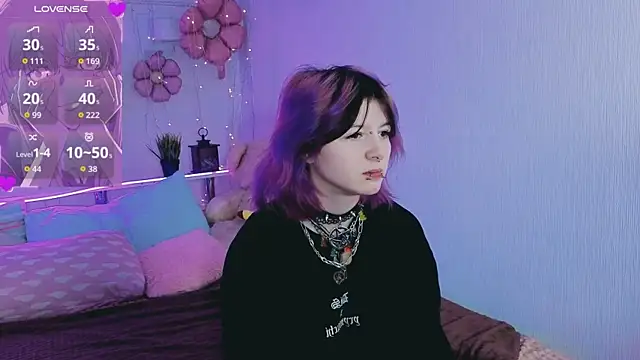 Ashley Veil online show from 10, 4, 2026