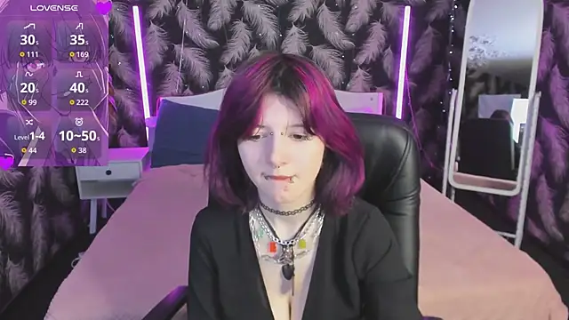 Ashley Veil online show from 28, 4, 2026