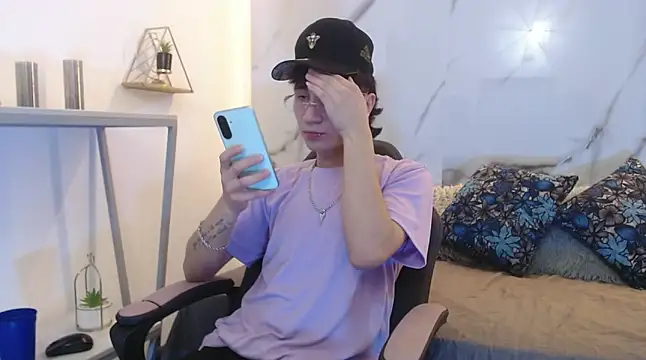 XanderGrey8 online show from 12, 4, 2026