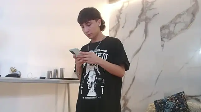 XanderGrey8 online show from 15, 4, 2026