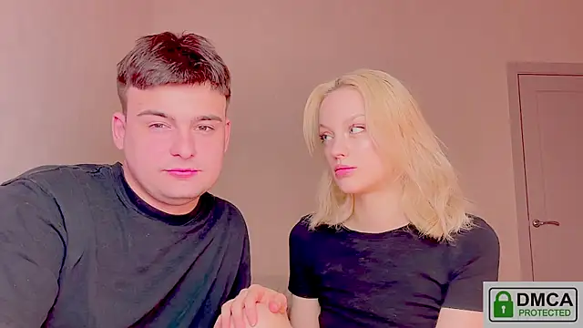 your molly mark  online show from 20, 4, 2026