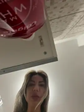 Missolevelvet online show from 19, 4, 2026