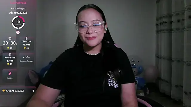 LOLA R  online show from 10, 5, 2026