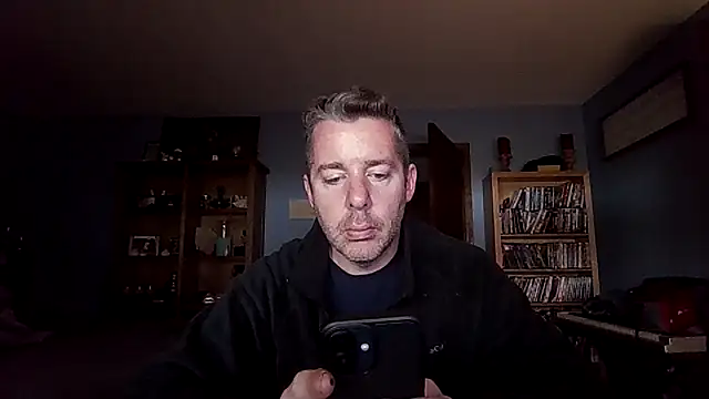 chrisw8140 online show from 17, 2, 2026