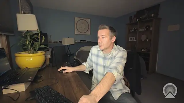 chrisw8140 online show from 23, 4, 2026