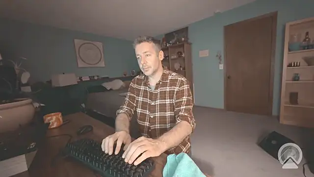 chrisw8140 online show from 18, 6, 2026