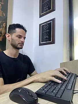 gatoquiles online show from 5, 2, 2026