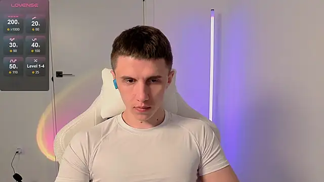 first mark online show from 25, 5, 2026