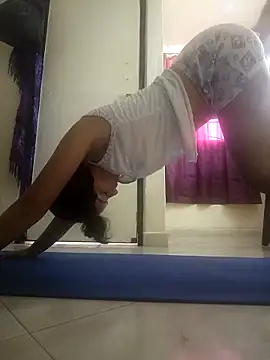 Qlotesexy online show from 7, 4, 2026