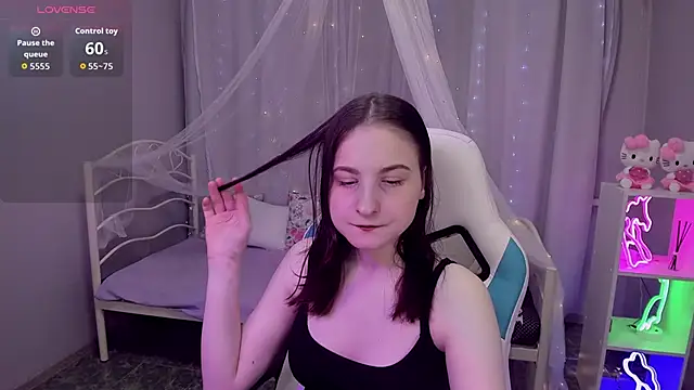 KiraDuvall online show from 23, 4, 2026