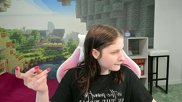 KiraDuvall online show from 13, 2, 2026