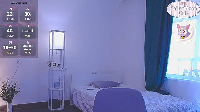 sailormoon666  online show from 10, 4, 2026