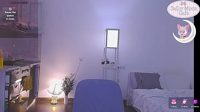 sailormoon666  online show from 7, 4, 2026