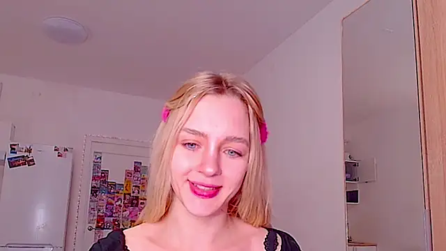 sailormoon666  online show from 9, 2, 2026