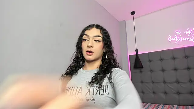 scarletcherry18 online show from 29, 5, 2026