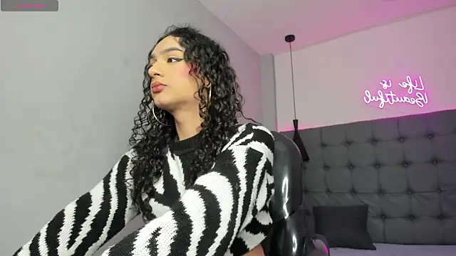 scarletcherry18 online show from 3, 7, 2026