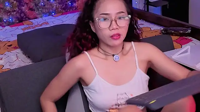 25sweetlilbunny online show from 1, 3, 2026