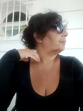 Snapshot of anaisytu chatting on 19, 5, 2026 anaisytu online show from 19, 5, 2026