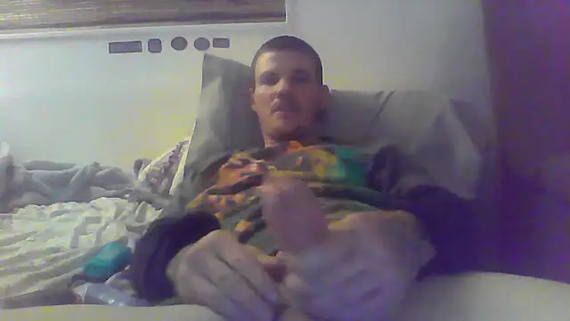Snapshot of HungandHynotic chatting on 5, 5, 2026 HungandHynotic online show from 5, 5, 2026