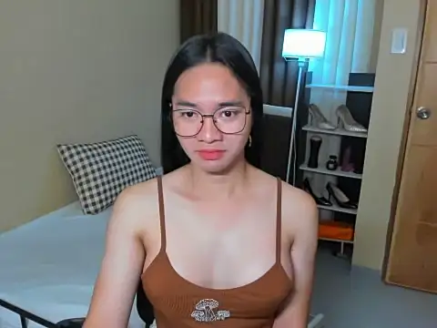 Asian Bigcock Marian online show from 15, 1, 2026