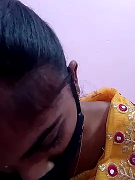 Tamil Hot RoyalQueen online show from 9, 5, 2026