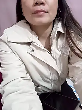 Phoebe-e online show from 14, 1, 2026