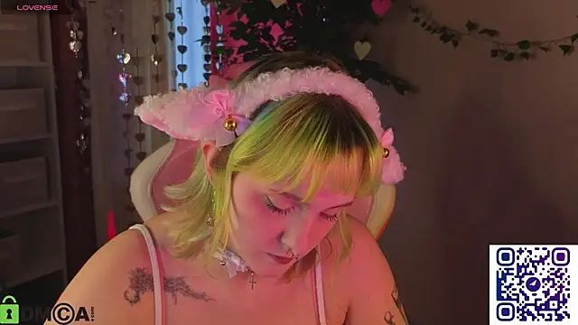 Roziett Belle online show from 14, 2, 2026