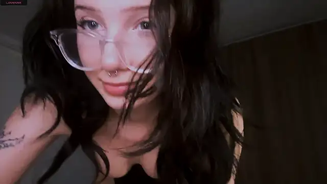 silverflower   online show from 28, 2, 2026