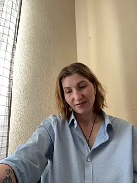  Crystal 2 online show from 5, 2, 2026