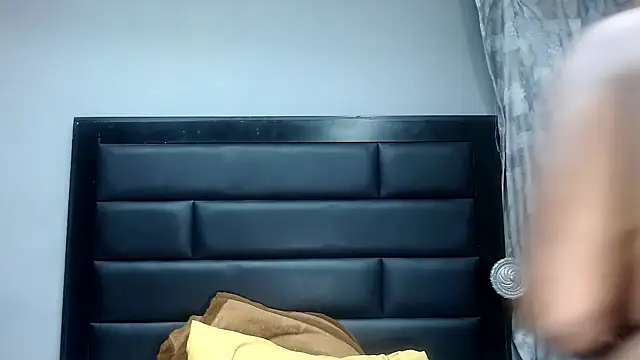 AssQueen32 online show from 4, 3, 2026