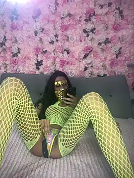 Ines-z online show from 22, 4, 2026