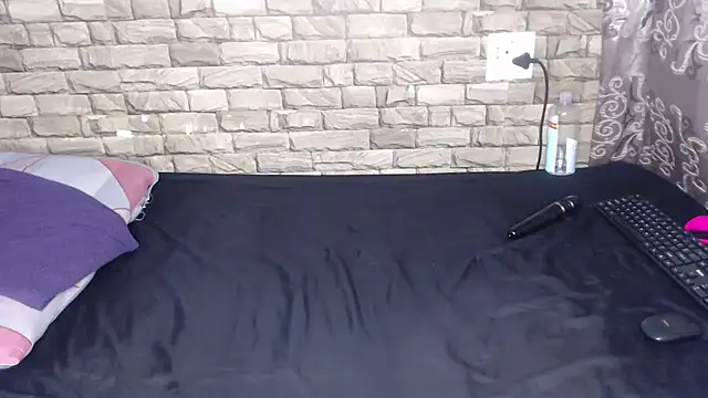 liztaylor online show from 3, 4, 2026