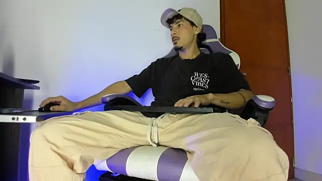 Yankees xxx online show from 24, 3, 2026