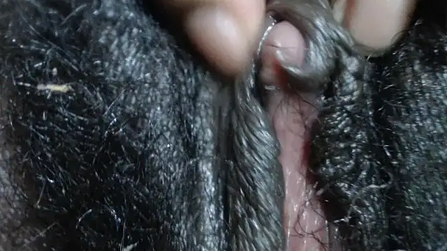 Nellybba online show from 5, 3, 2026