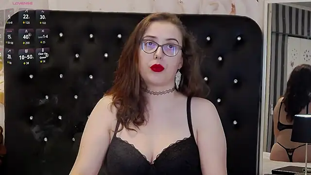 JulieAnnX online show from 24, 6, 2026