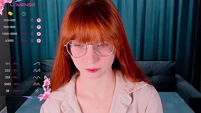 CatherineCummi online show from 11, 4, 2026