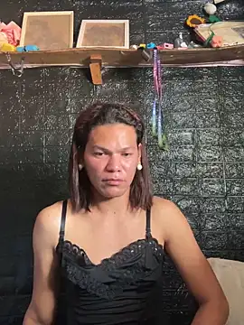 HugeAgatha online show from 10, 2, 2026