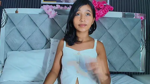 Snapshot of Real_virgin_Pussy chatting on 28, 4, 2026 Real virgin Pussy online show from 28, 4, 2026