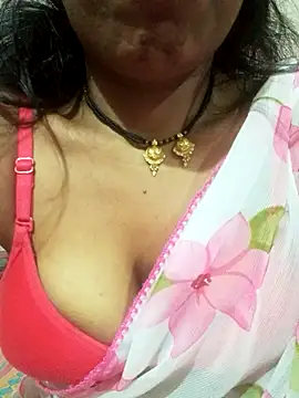 Snapshot of Dropati35 chatting on 12, 5, 2026 Dropati35 online show from 12, 5, 2026