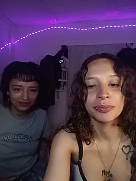 AlexxaAndRileyy online show from 29, 6, 2026
