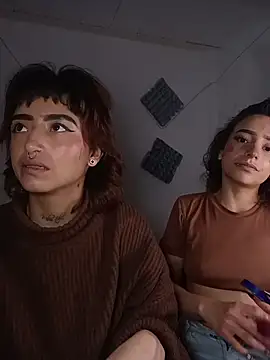 AlexxaAndRileyy online show from 31, 7, 2026