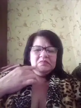 NysiOlsen online show from 5, 4, 2026