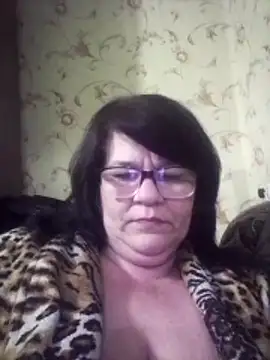 NysiOlsen online show from 15, 4, 2026